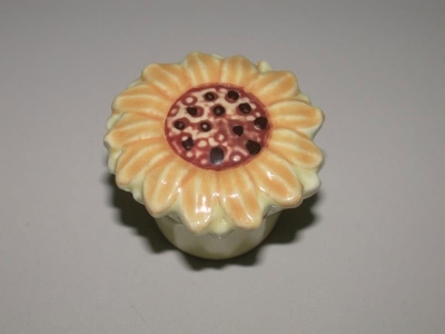 Porcelain sunflower cartoon cabinet knob\\12pcs lot\\porcelain handle\\porcelain knob