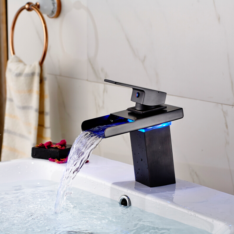 led lights color changing bathroom sink basin mixer faucet deck mount basin faucet tap with and cold water